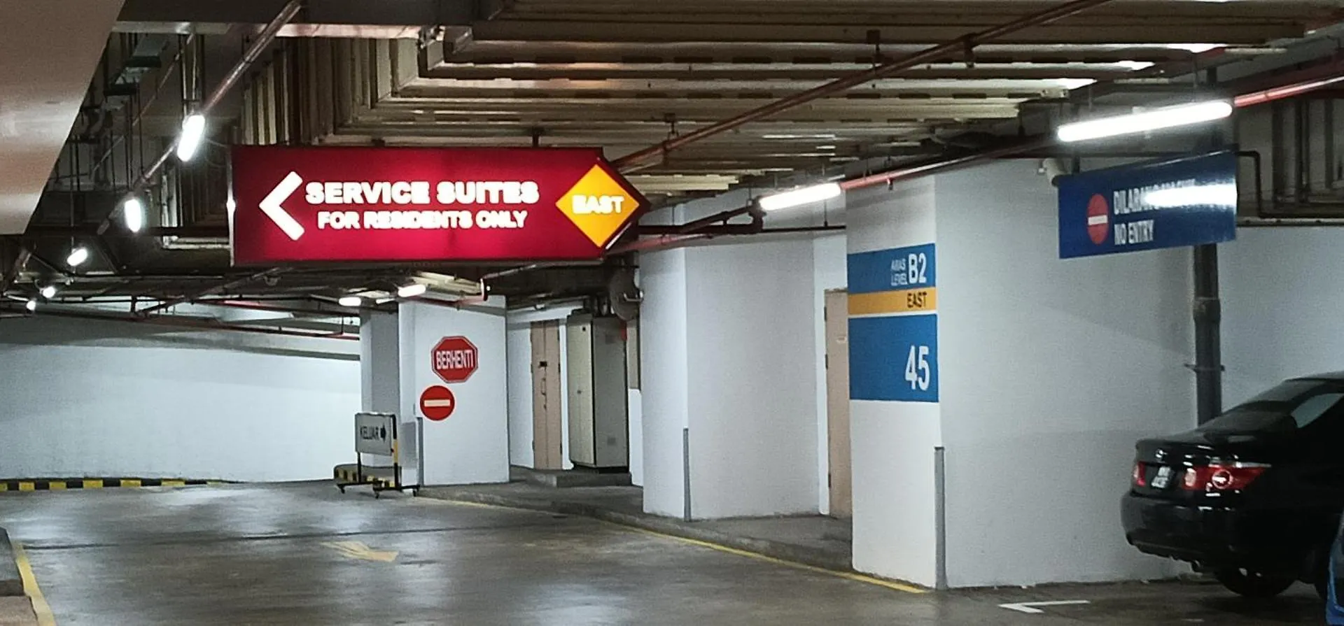 Emas Service Suite Times Square Kuala Lumpur